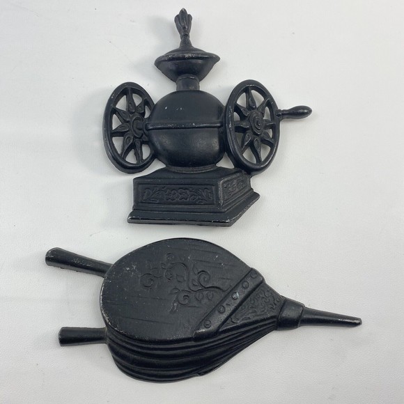 2 Pc Set Cast Iron Wall Hanging‎ Vintage Kitchen Decor Vintage SEXTON VTG - Picture 1 of 15